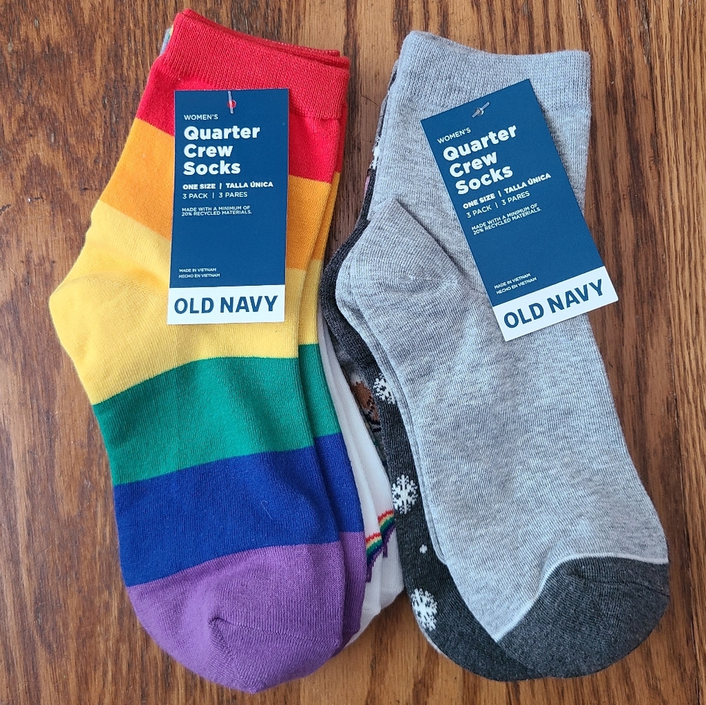 👀50% OFF👀🧦NWT‼️ Old Navy brand 6 pairs of Women's Quarter Crew Socks